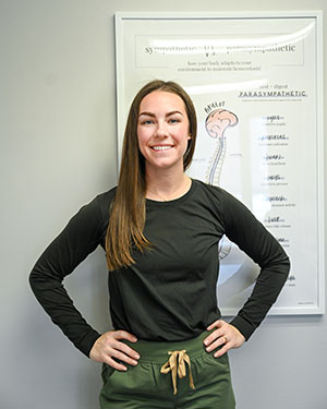 Dr. Chelsea Dolan with Dolan Chiropractic Sports Medicine Back Pain Specialists with offices in Gladstone Missouri serving the entire Northland and surrounding Kansas City Missouri Metro Area