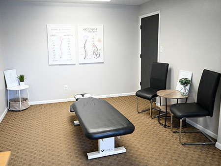 Dr. Chelsea Dolan with Dolan Chiropractic Sports Medicine Back Pain Specialists with offices in Gladstone Missouri serving the entire Northland and surrounding Kansas City Missouri Metro Area